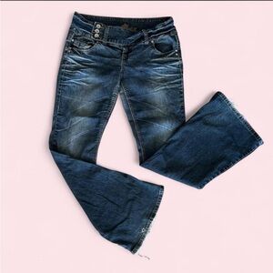 Early 2000s Almost Famous low-rise flare jeans